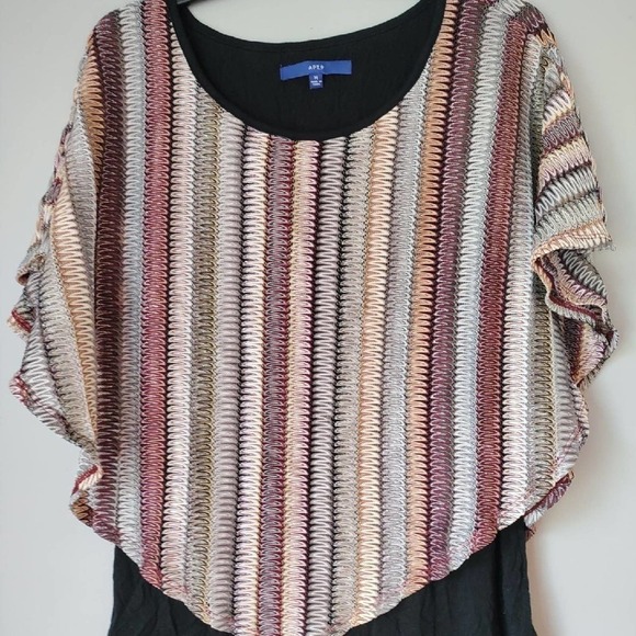 Woman's size medium shawl blouse - Picture 1 of 8